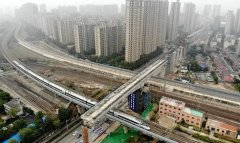 芜湖轨道交通2号线一期工程全国首个跨座式单华